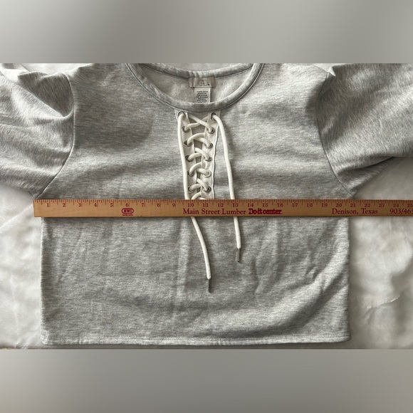 CAD Lace-Up Balloon Sleeve Sweatshirt XS - Picture 11 of 12